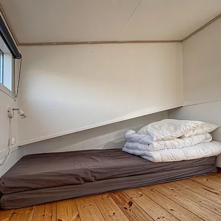 Cozy In With Wifi *